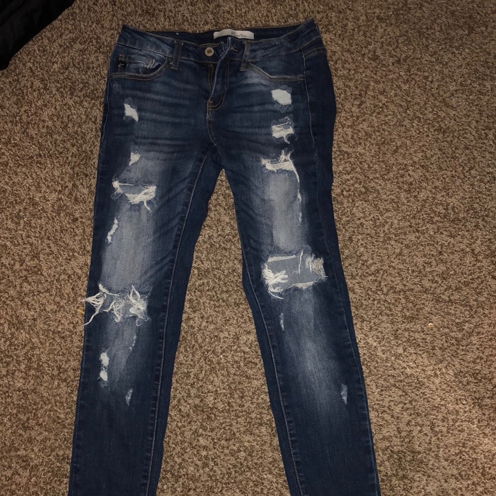 Kancan skinny jeans from the buckle!
